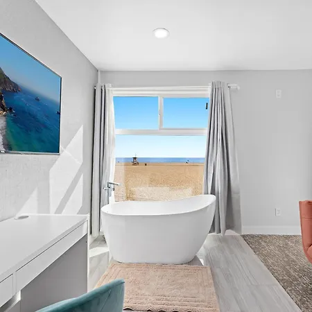 1628 West Oceanfront Oasis 8 Apartment